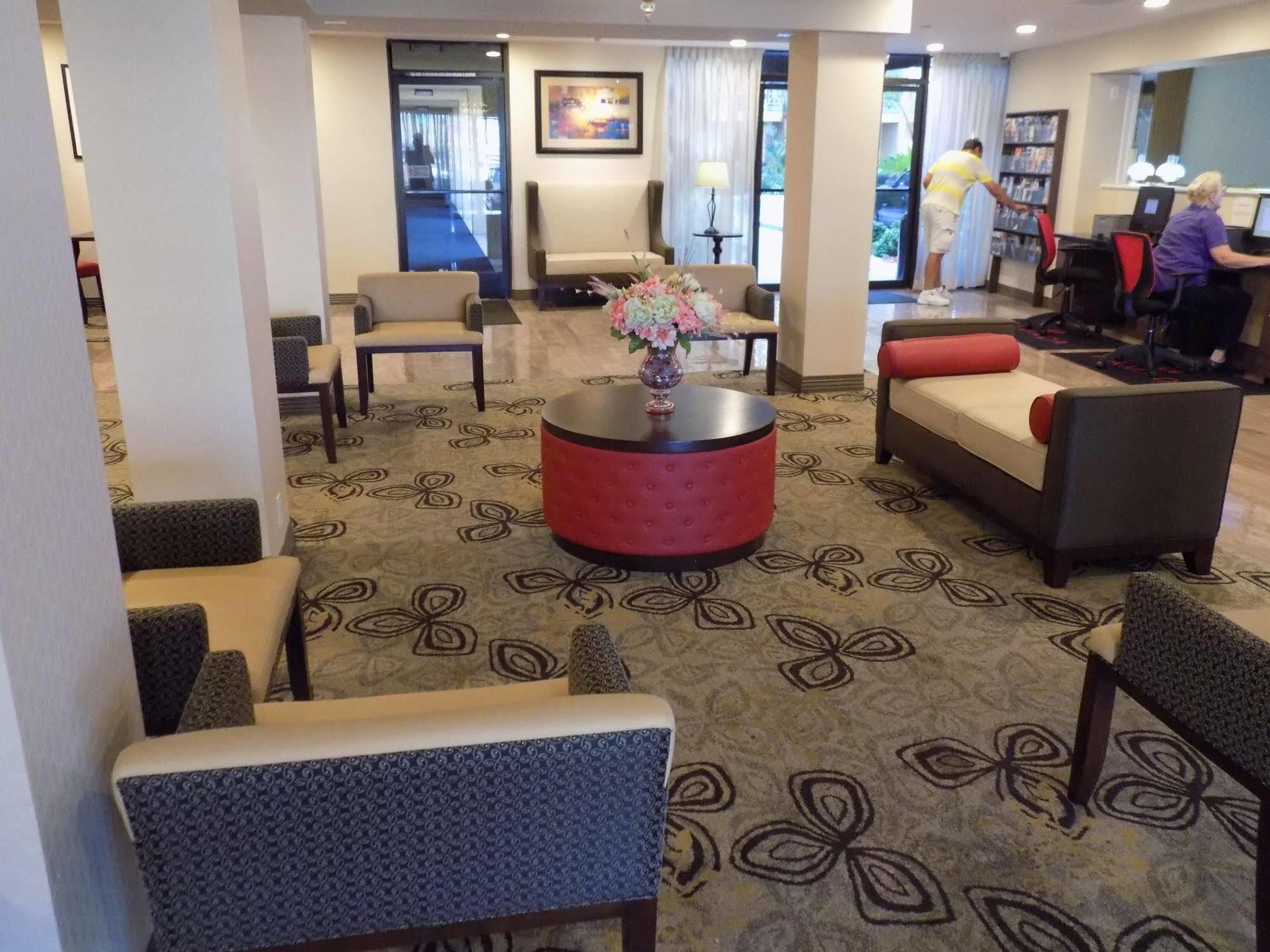 Ramada by Wyndham Burbank Airport Hotel Bagian luar foto